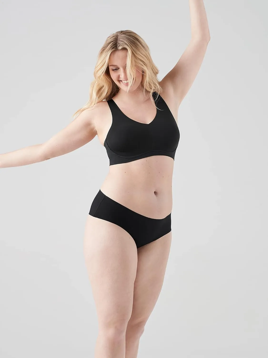 True & Co Women's True Body Lift V Neck Bra with Soft Form Band