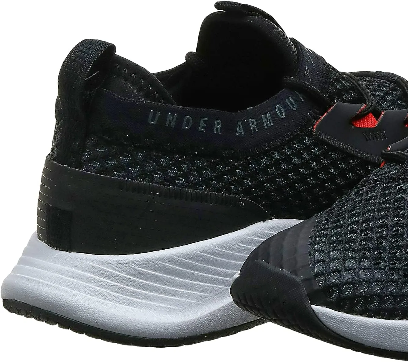 Under Armour Women's Charged Breathe SMRZD Sportstyle Shoe