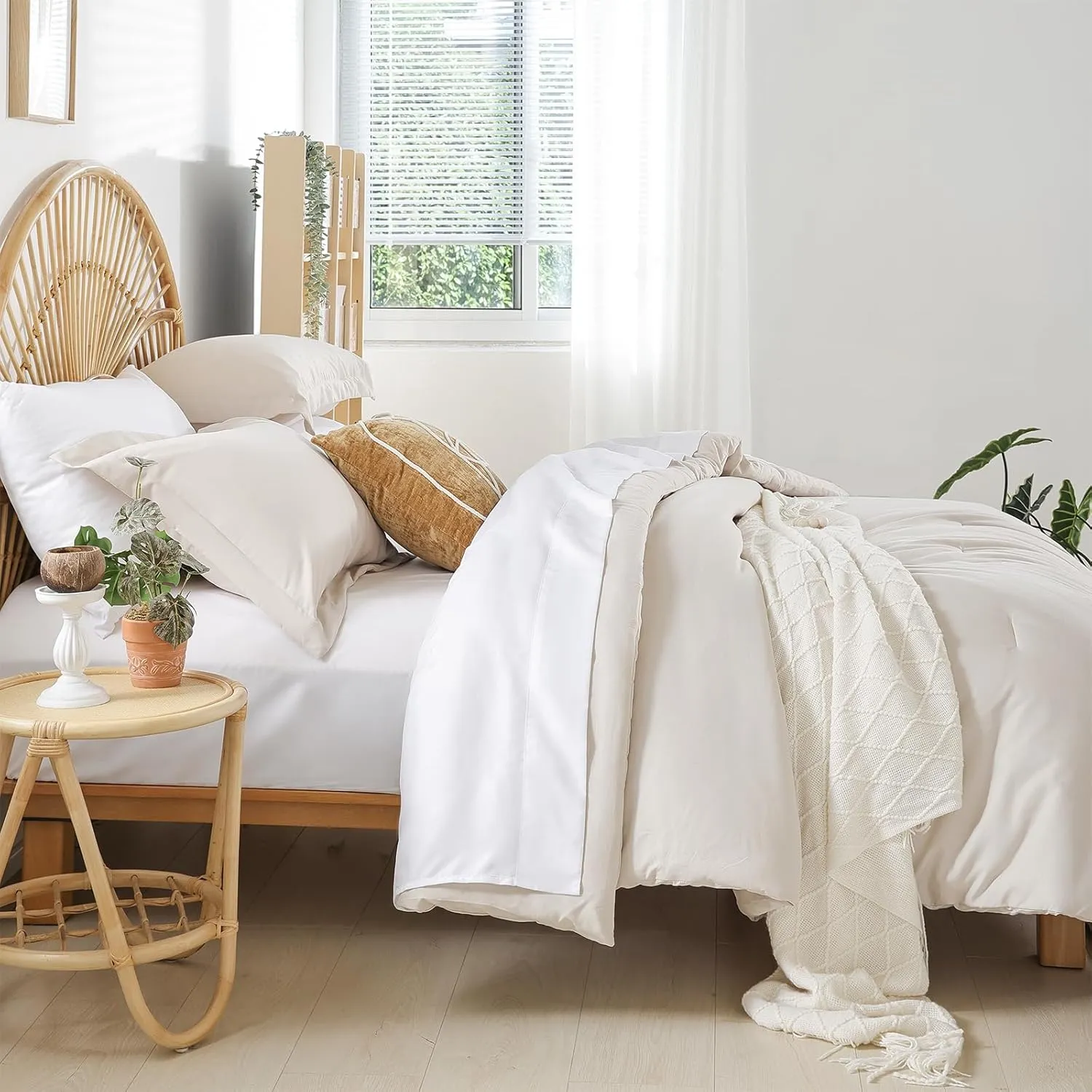 weigelia Queen Comforter Set 7 Pieces Beige Comforter Set Queen Size Bedding Set Soft Microfiber Comforter with Fitted Sheets, Flat Sheets, Pillow Shams, and Pillowcases