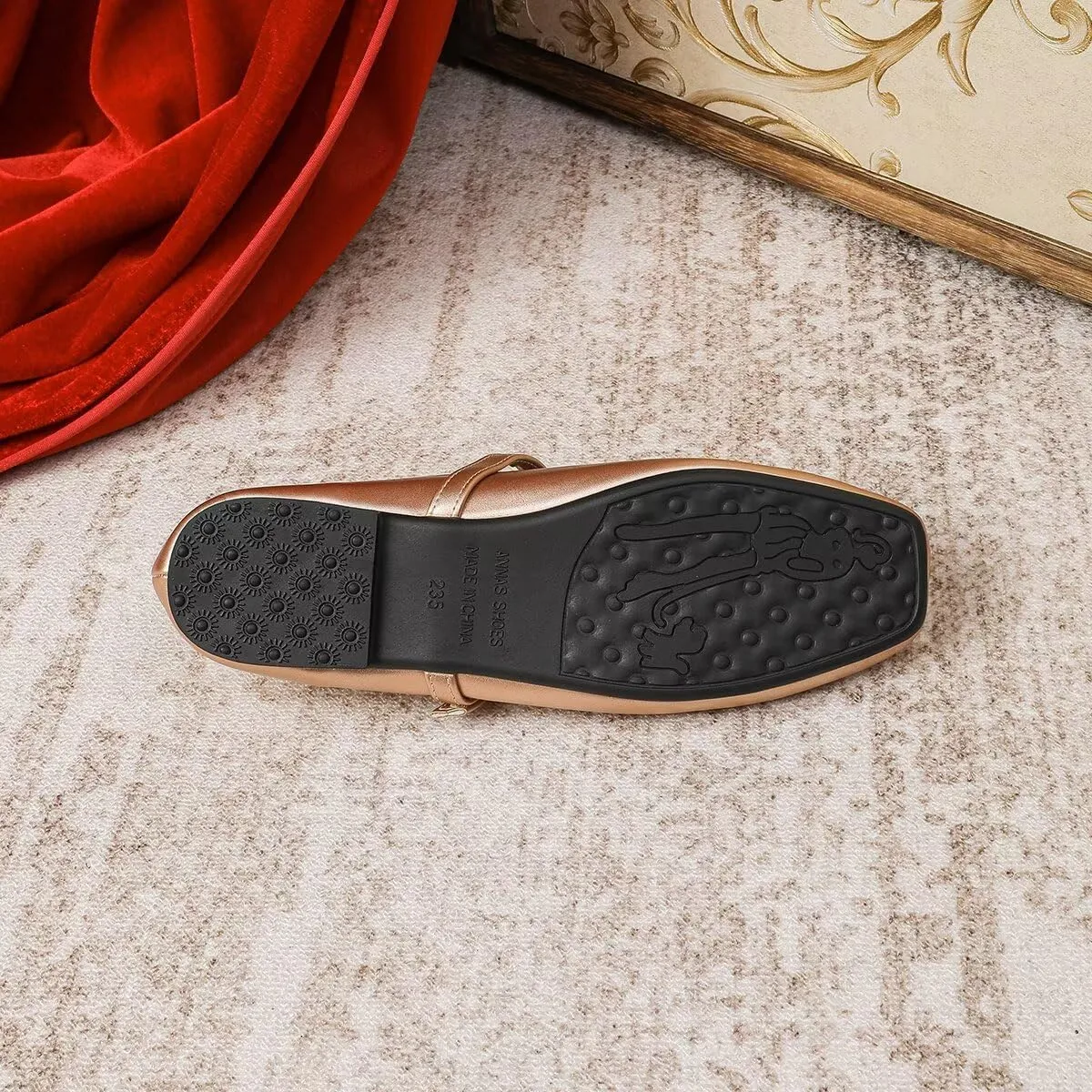 Women Mary Jane Flat Shoes Soft Patent Leather Square Toe Adjustable Buckle Strap Casual Ballet Dance Shoes