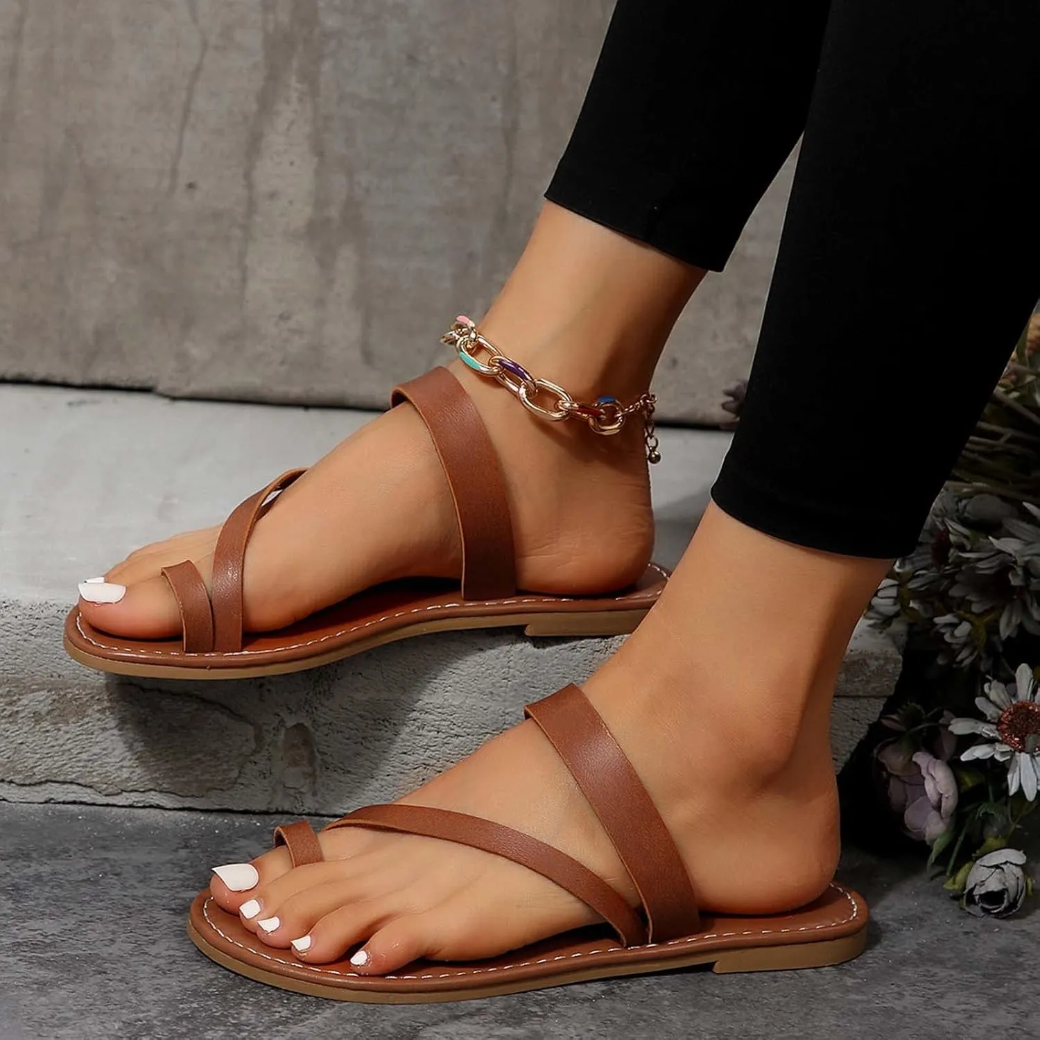 Women Toe Ring Leather Sandals Irregular Flat Non-Slip Solid Slipper Summer Rubber Sole Sandal Casual Comfy Flip Flop