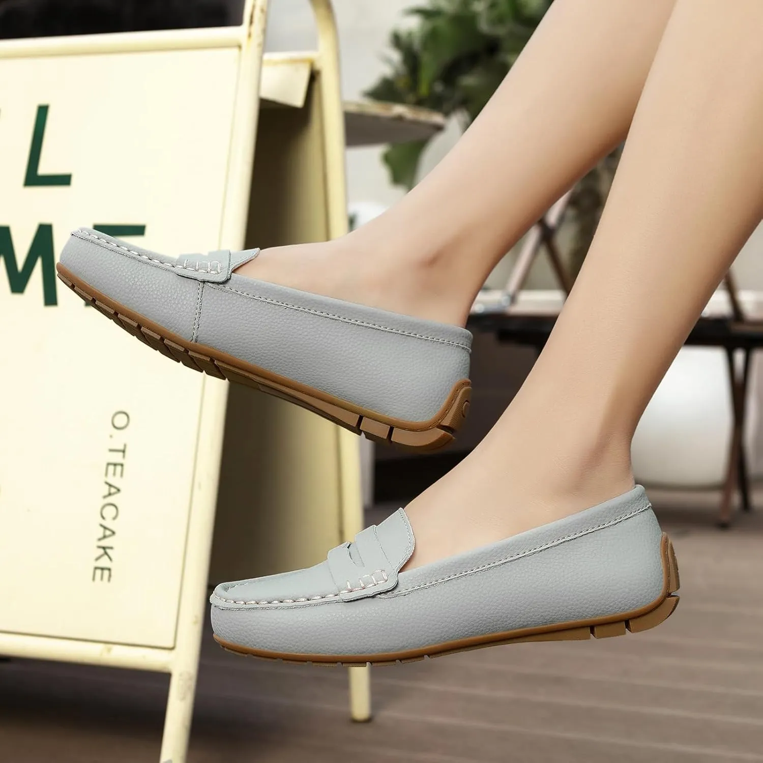 Women's Comfortable & Lightweight Leather Penny Loafers Slip-Ons Cute Business Casual Dress Shoes Work Office Flats Everyday Walking Shoes Driving Mocs for Women