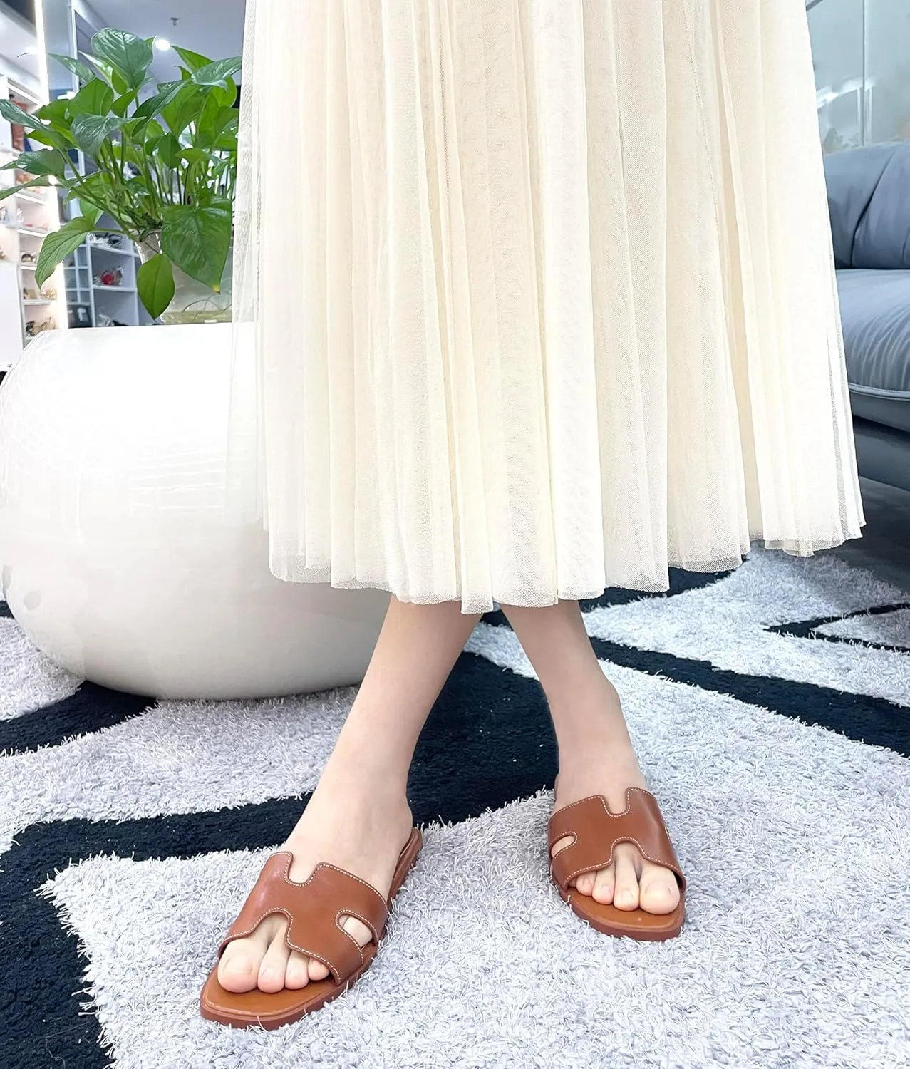 Womens Flat Sandals,Anti slip fashion sandals,Flat Slide Sandals for women,Comfy Style,women's gift, for vacation, sightseeing, and shopping