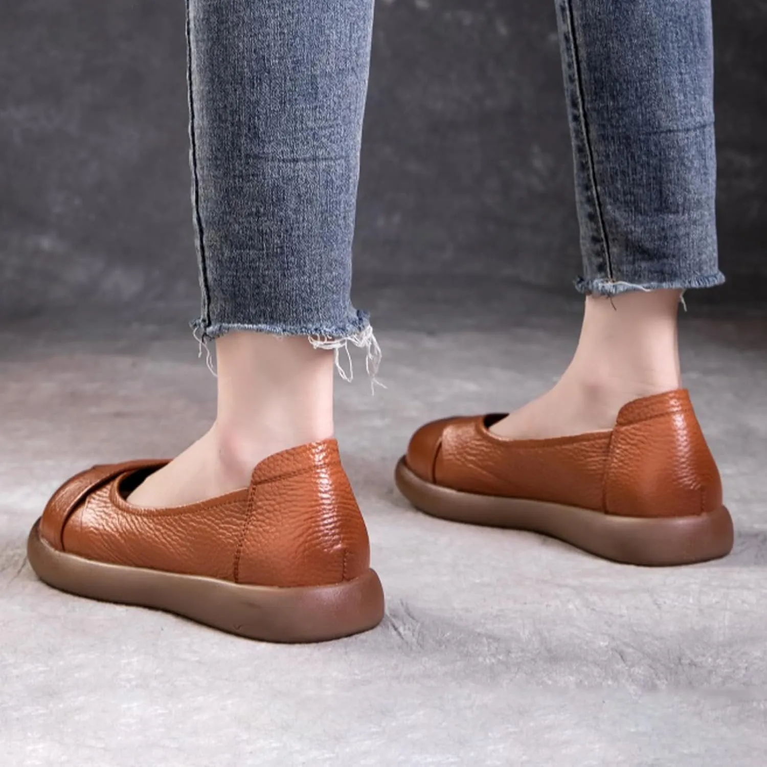 Women's Leather Slip-On Dress Flat Shoes,Comfort Closed Round Toe Non-Slip Soft Sole Oxford Casual Walking Pumps