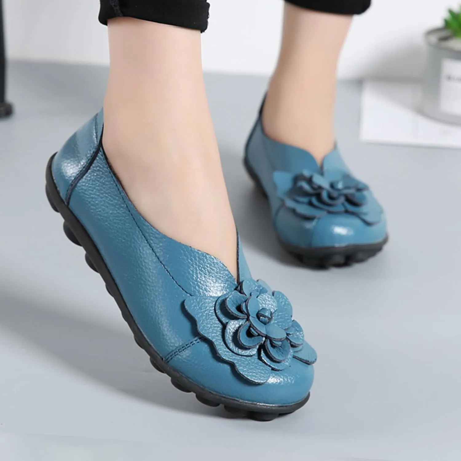 Women's Leather Slip On Loafers,Vintage Handmade Cute Bow Flower Comfy Non-Slip Softsole Walking Casual Dress Pumps