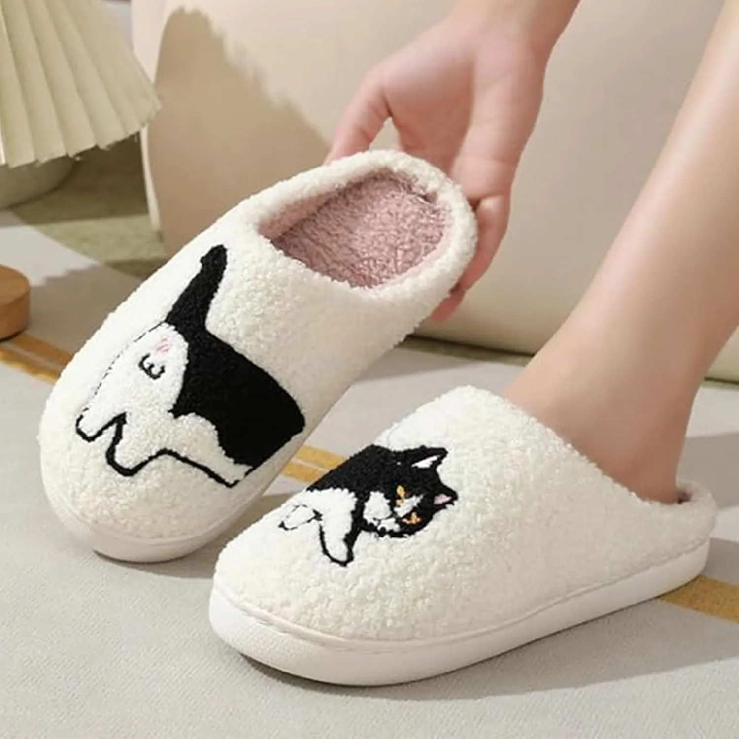 Women's Men's Funny Animal Slippers Cute Cartoon Plush Warm Comfy Couple Indoor Outdoor Home Shoes