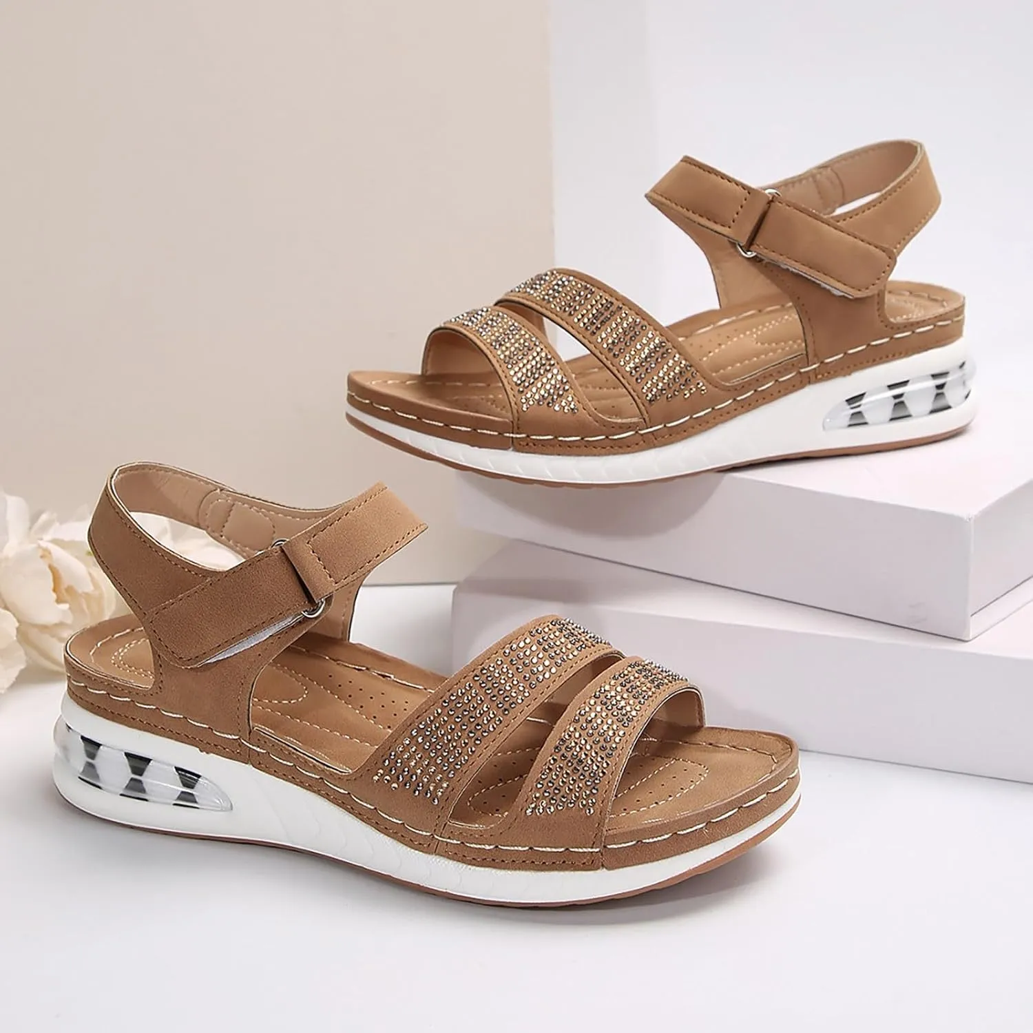 Women's Round Toe Flat Arch Support Wide Width Walking Running Back Ankle Strap Soft Cushion Low Platform Sandals