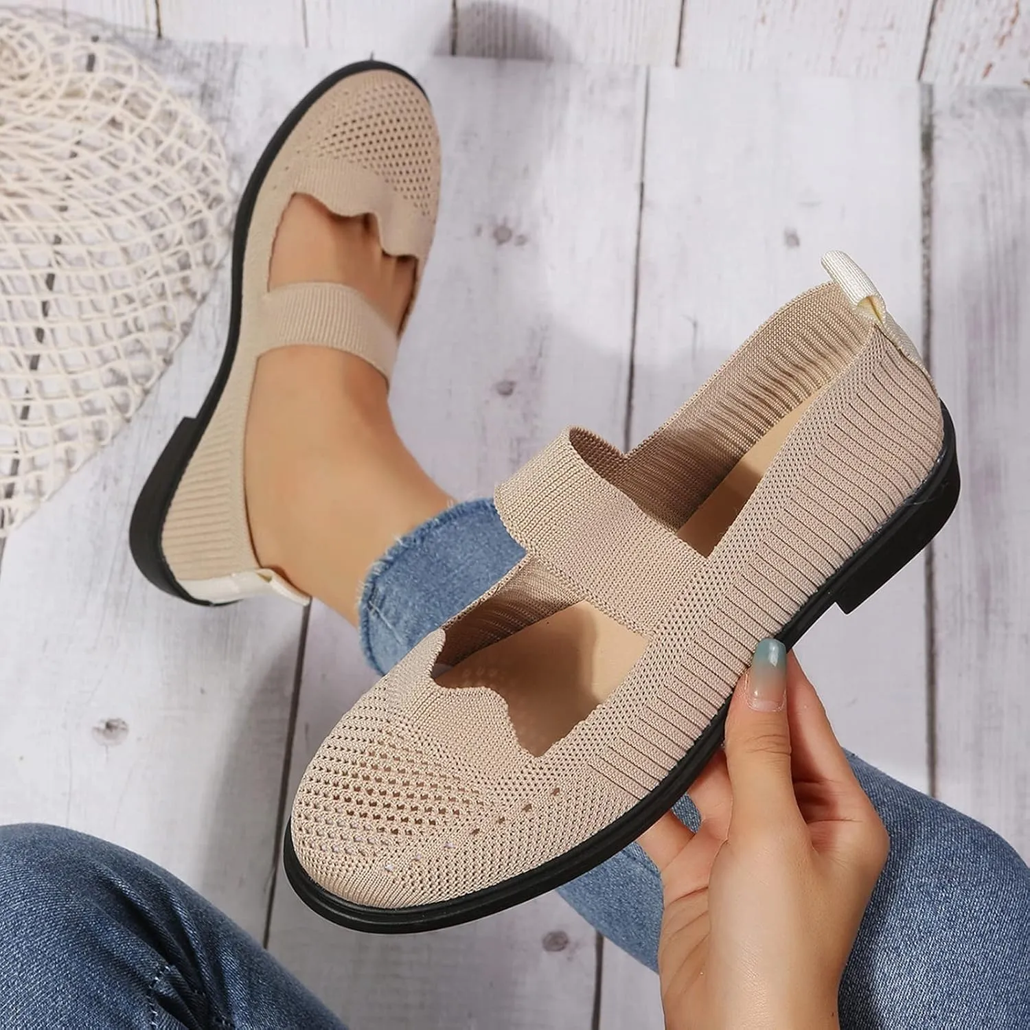 Women's Slip On Mesh Lightweight Flats Sneaker,Comfortable Breathable Non-Slip Soft Sole Walking Shoes Loafer Nurse Shoes