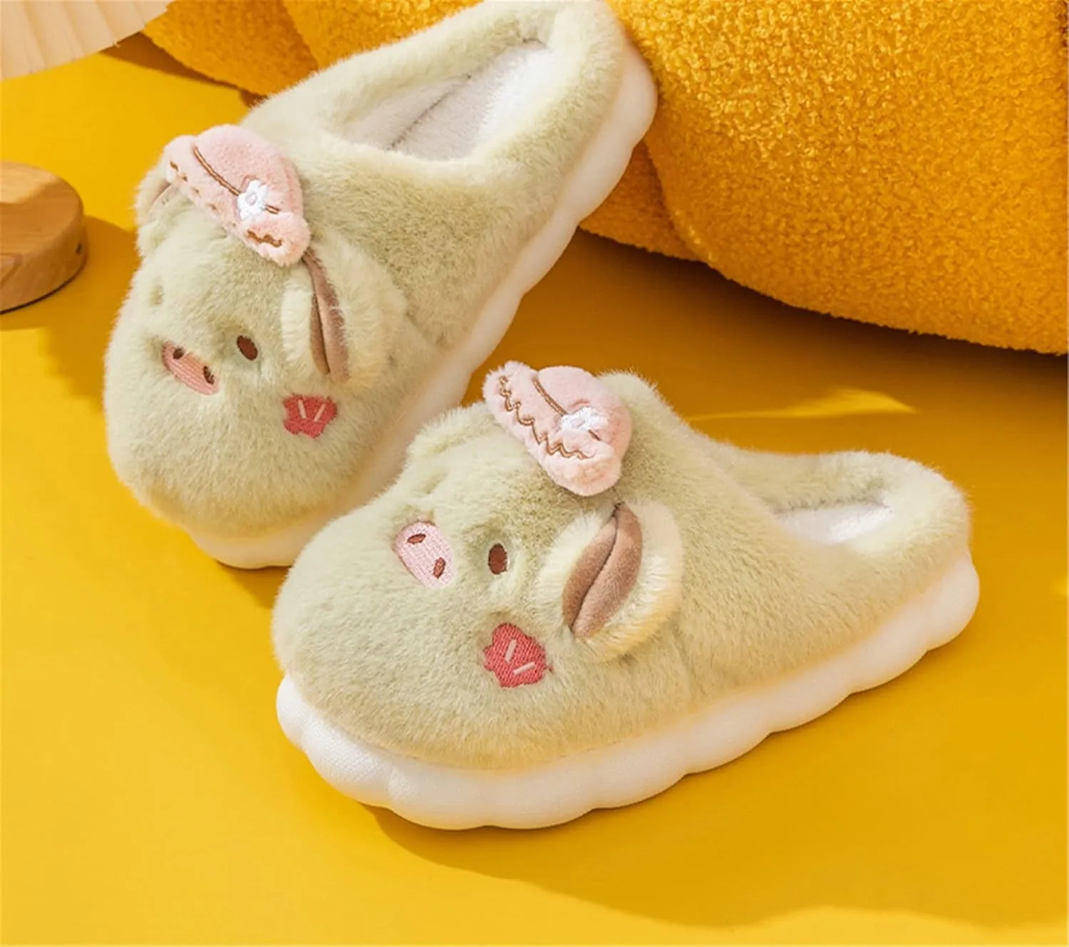 YILANLAN Women's Pink Pig Animal Slippers - Warm, Plush, Winter, Flat Heel, No Closure, Round Toe